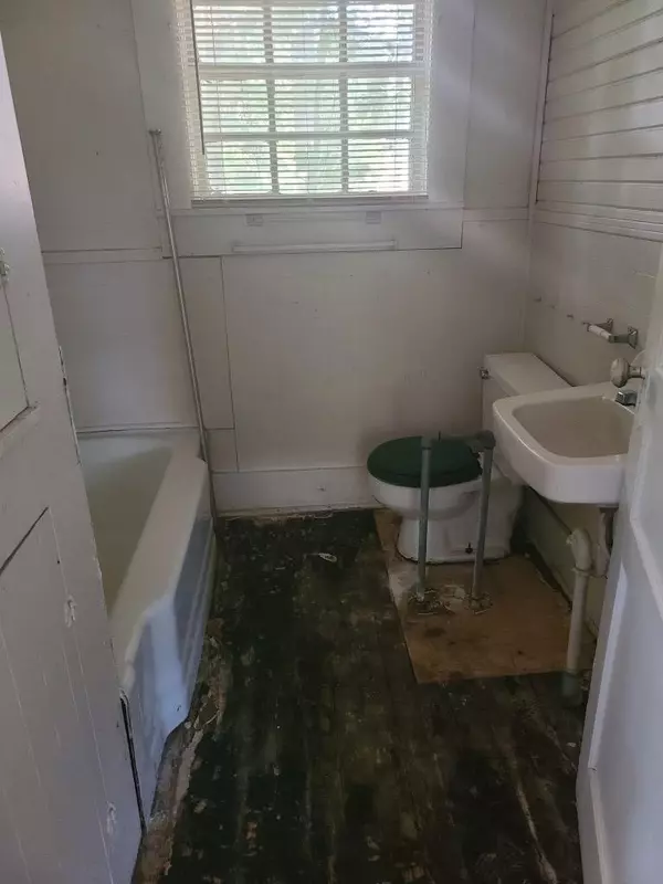 Bude, MS 39630,3355 Hwy 184