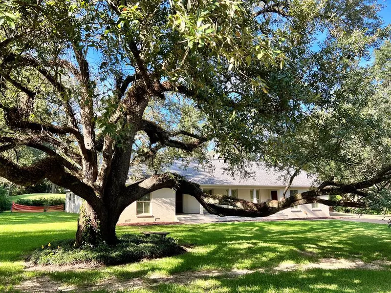 380 1st South Street, Woodville, MS 39669