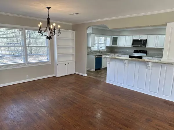 Smithdale, MS 39664,2578 Highway 98 Sw