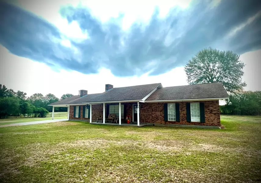 6015 Wall Street Road, Liberty, MS 39645