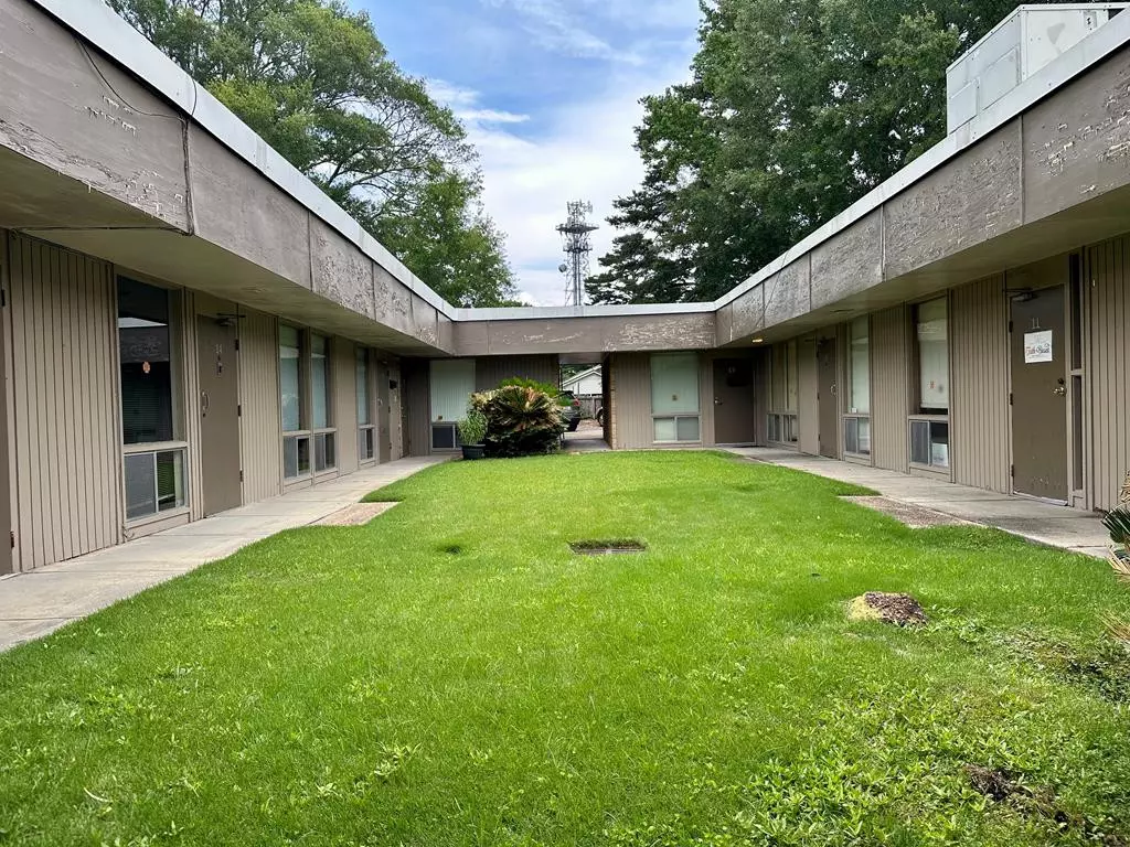 Mccomb, MS 39648,612 Delaware Avenue