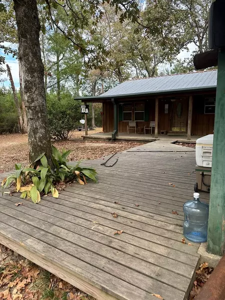 4230 Hinton Road, Gloster, MS 39638