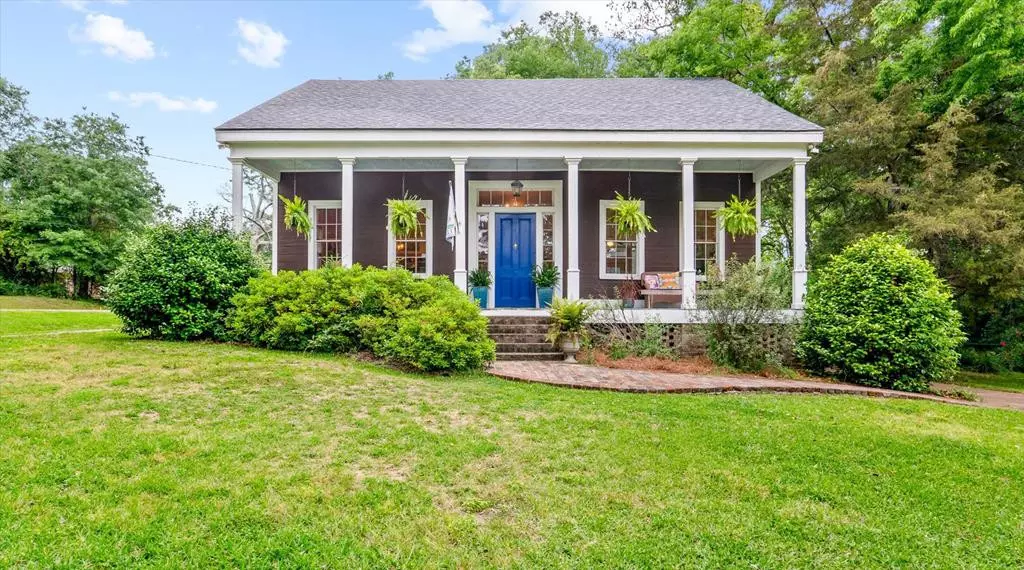 702 Grant Street, Summit, MS 39666