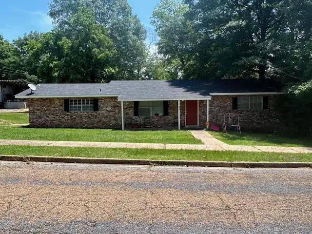147 Second Street, Gloster, MS 39638