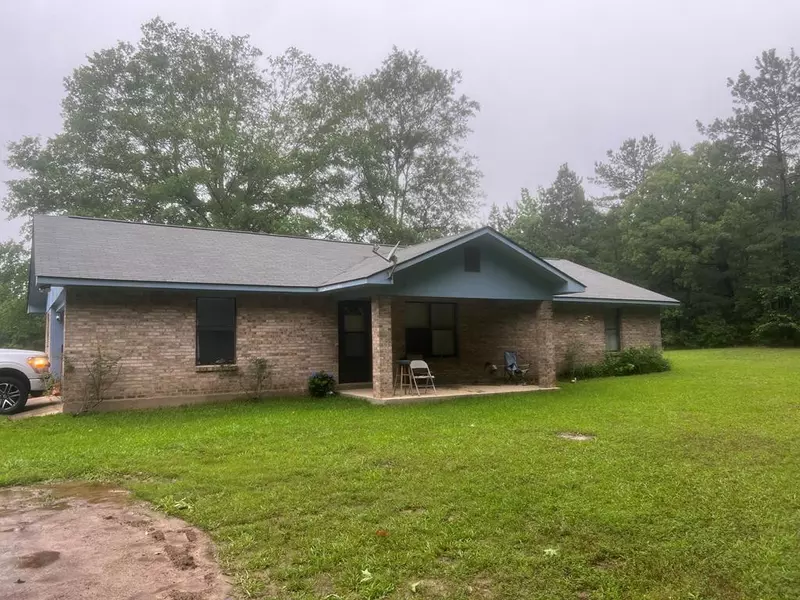 5862 Lucas Road, Liberty, MS 39645