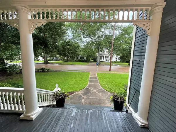 Brookhaven, MS 39601,539 S Jackson Street