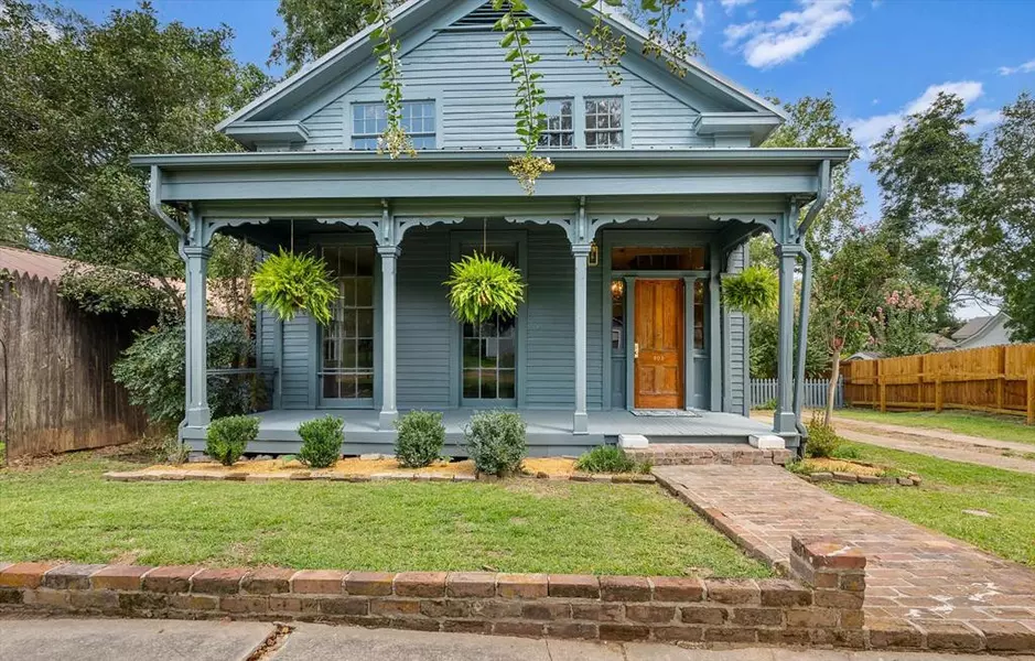 803 Chestnut Street, Summit, MS 39666