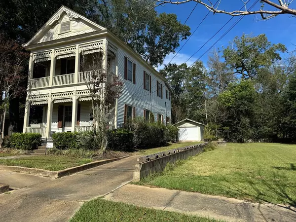 Magnolia, MS 39652,225 Magnolia Street