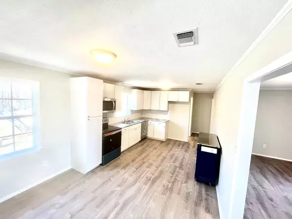 Bogue Chitto, MS 39629,160 Auburn Dr Sw