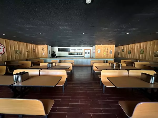 Gloster, MS 39638,365 S Captain Gloster Drive