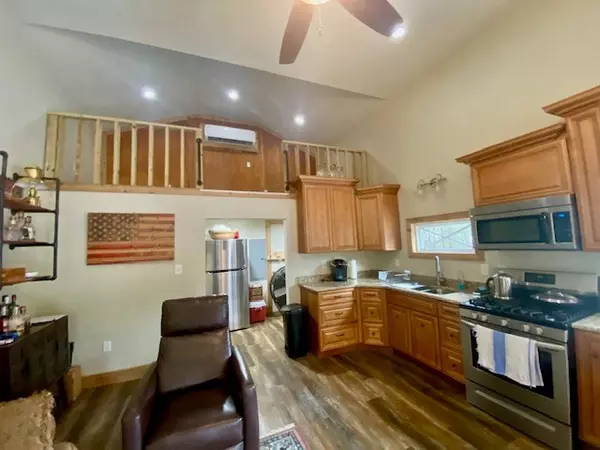 Poplarville, MS 39470,129 Buck Branch School Road