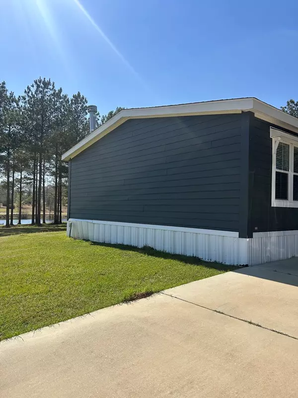 Summit, MS 39666,1031 Diane Circle