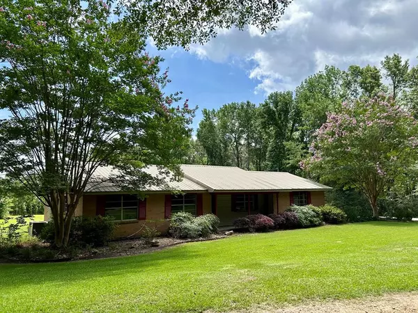 1250 Ponderosa Lane, Brookhaven, MS 39601