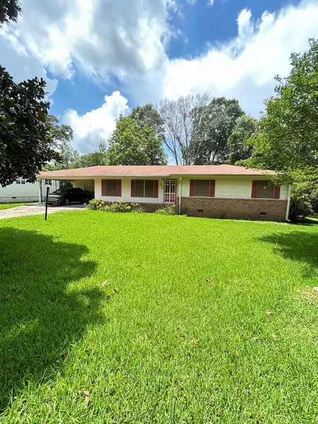 408 Wilson Drive, Mccomb, MS 39648