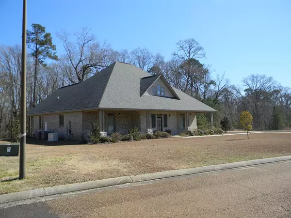 Natchez, MS 39120,46 Tara Drive