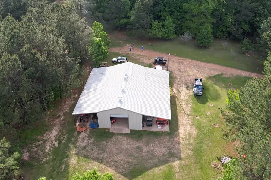 636 Costley Road, Roxie, MS 39661