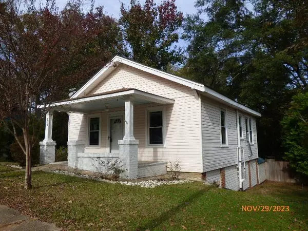 Natchez, MS 39120,563 Park Place