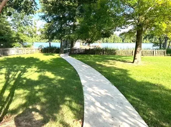 Ferriday, LA 71334,100 Mallard Landing