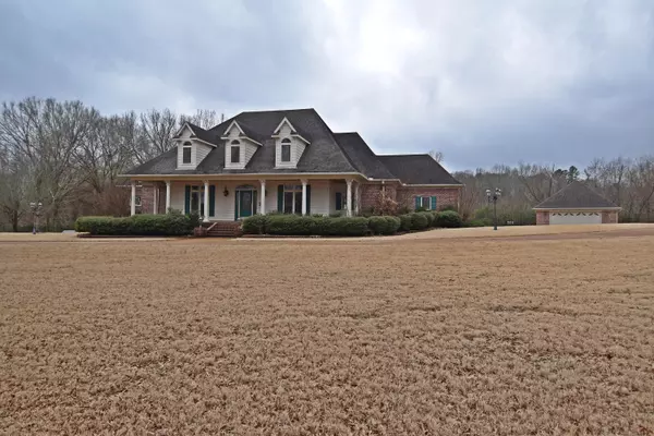 Olive Branch, MS 38654,0 Plantation Oaks Drive
