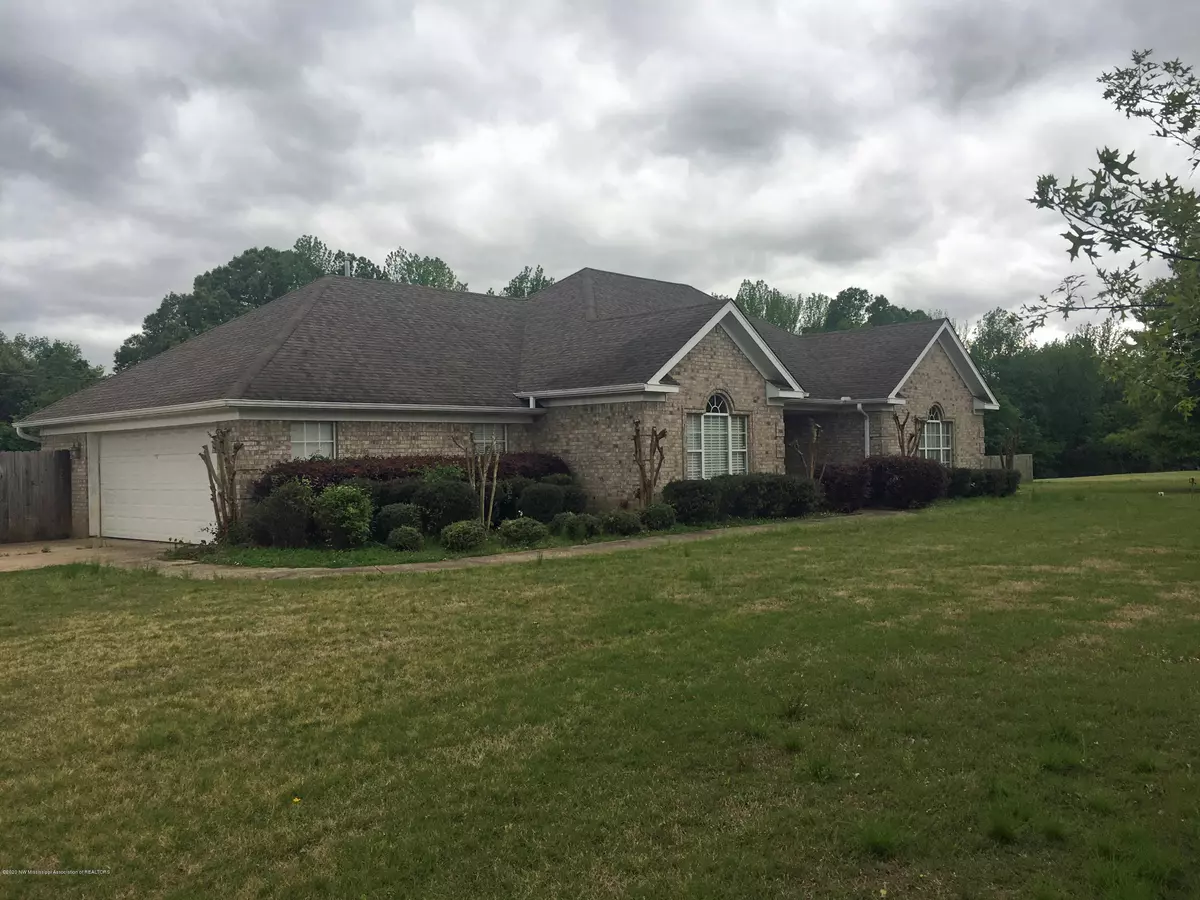 Holly Springs, MS 38635,0 Jessica Cove