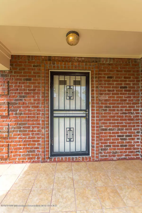 Southaven, MS 38671,0 S Chesterfield Drive