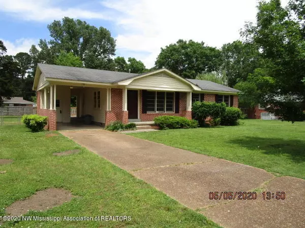 0 East Porter Street, Senatobia, MS 38668