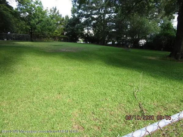 Senatobia, MS 38668,0 Gardenview Drive