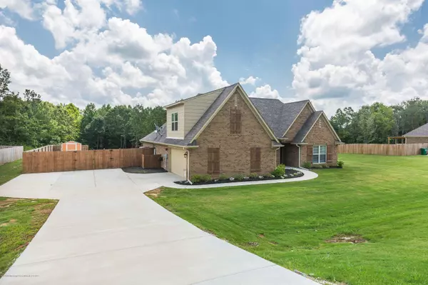 Byhalia, MS 38611,0 W Byhalia Creek Farms Road