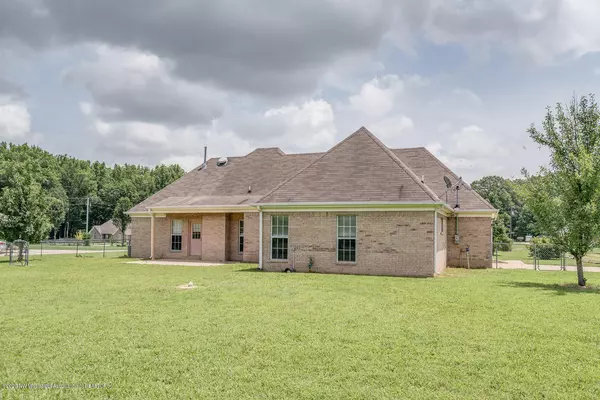 Byhalia, MS 38611,0 Roper Cove