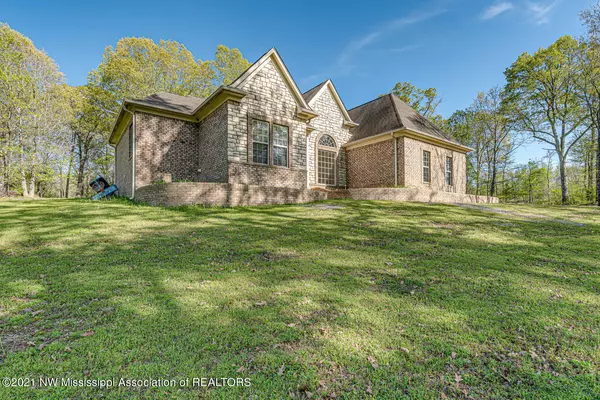 Lamar, MS 38642,0 Summer Oaks Drive