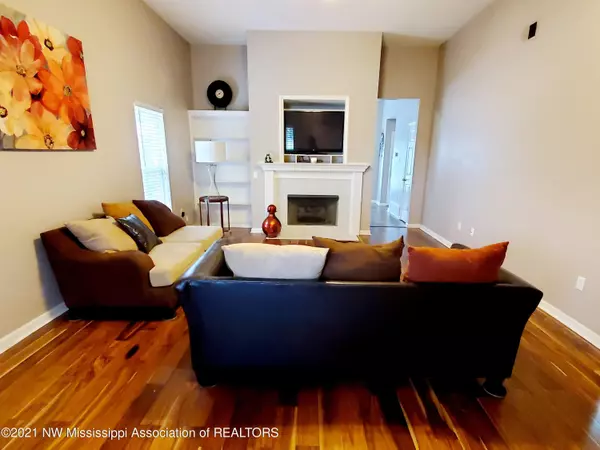 Southaven, MS 38671,0 Russell Drive