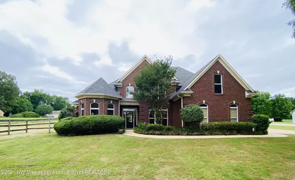 Hernando, MS 38632,2617 Oak Crossing Drive