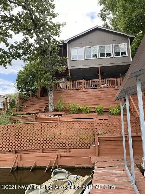 Ashland, MS 38603,0 Lakeshore Drive