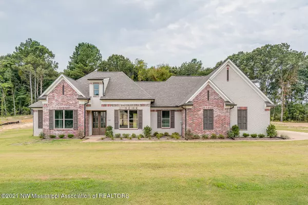 Byhalia, MS 38611,319 Fairview Trail