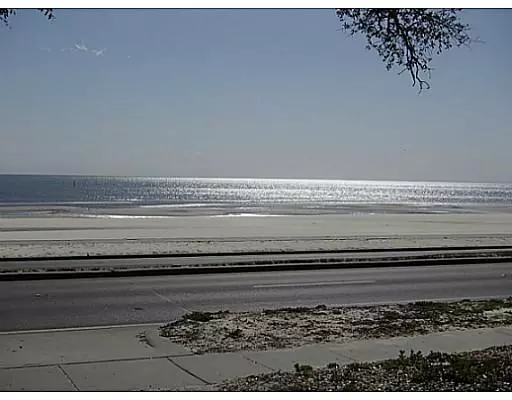 Biloxi, MS 39531,2524 Beach Boulevard