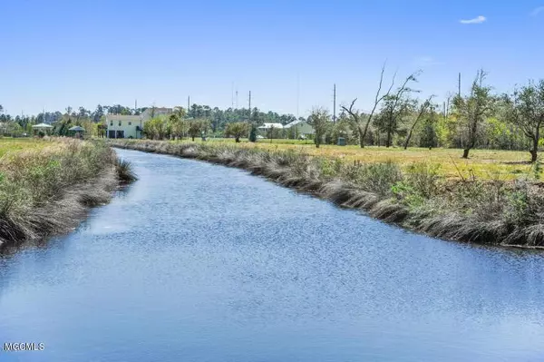 Bay Saint Louis, MS 39520,2 Sugar Field Road