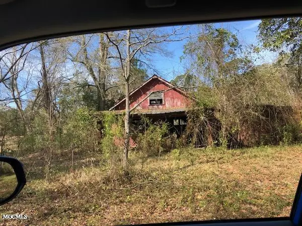 Gautier, MS 39553,1712 Graveline Road