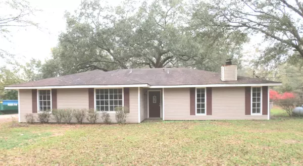 6228 Mccormack Road, Moss Point, MS 39562