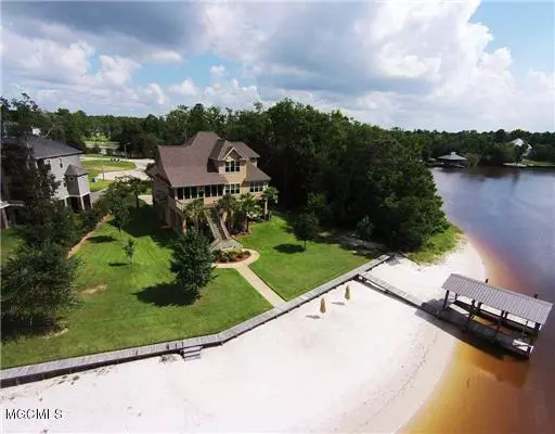 13152 Riverview Cove, D'iberville, MS 39540