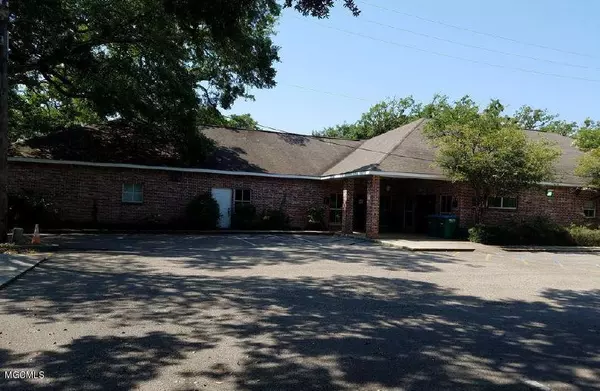 Gulfport, MS 39507,382 Courthouse Road