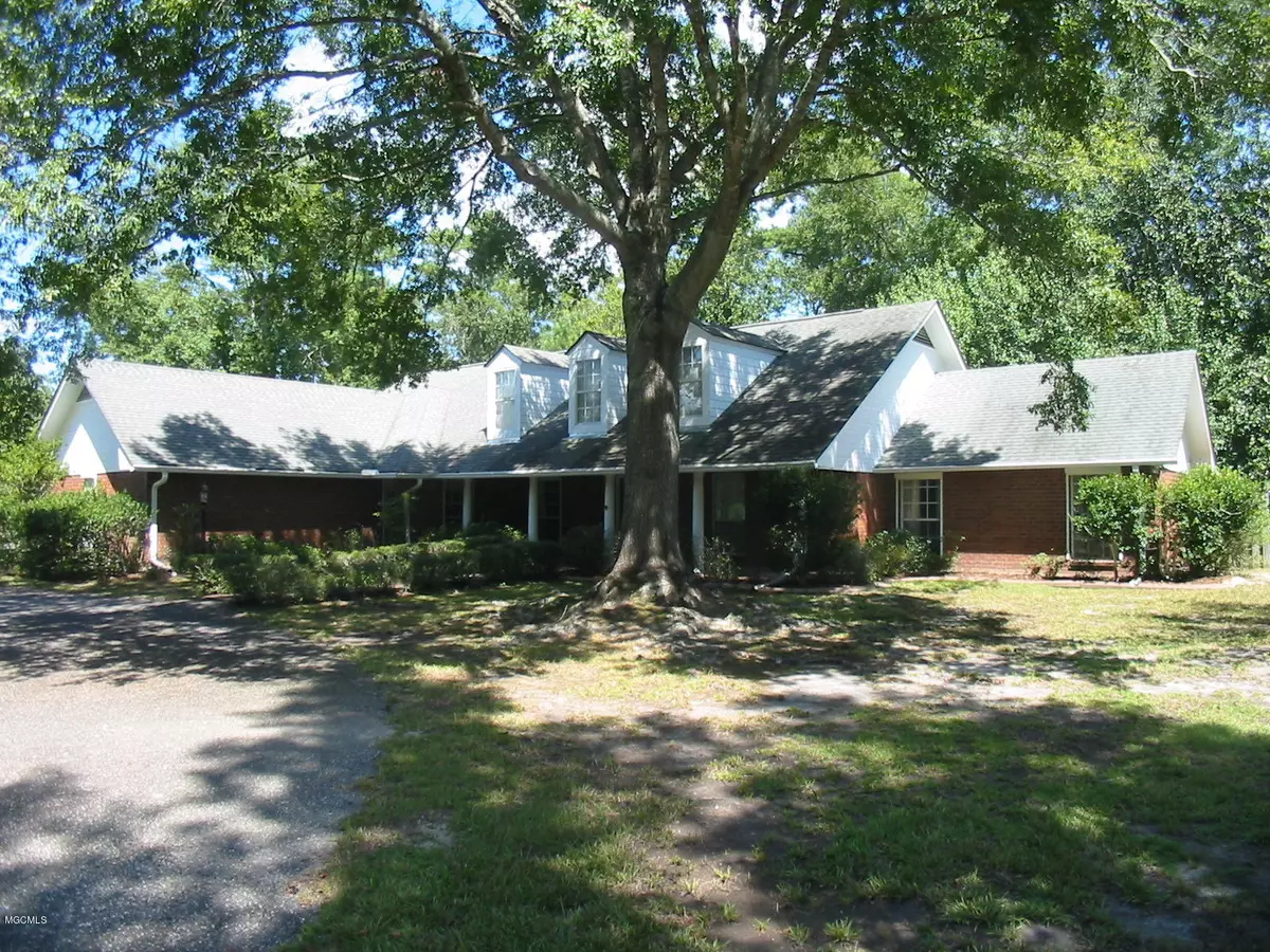 Diamondhead, MS 39525,8342 Kahala Drive