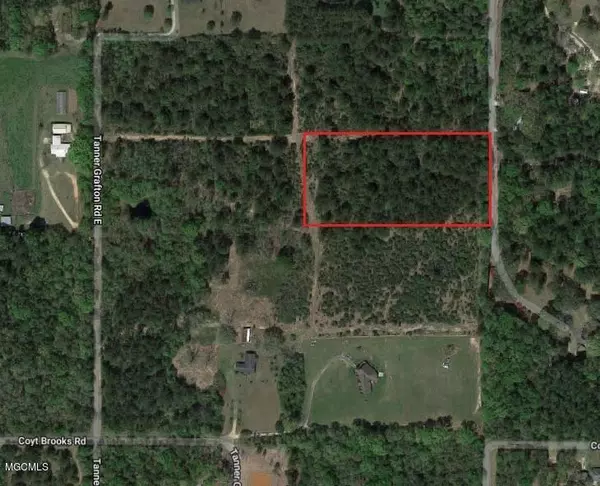 3 White Road, Lucedale, MS 39452