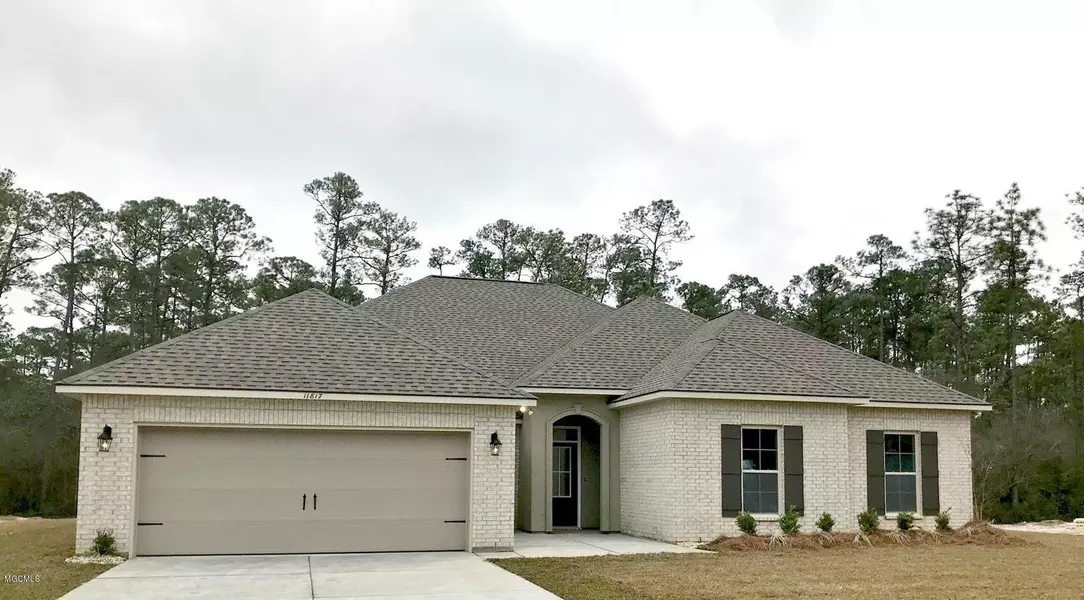 11817 Smokey Court, Ocean Springs, MS 39564
