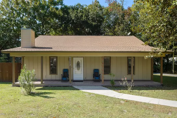 Gautier, MS 39553,8513 Martin Bluff Road