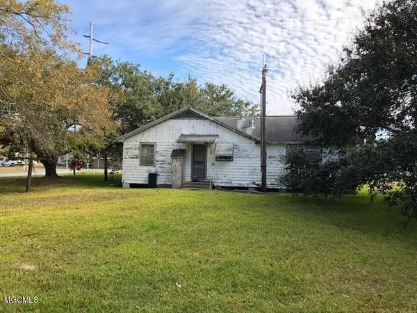 Pascagoula, MS 39581,3637 Eden Street