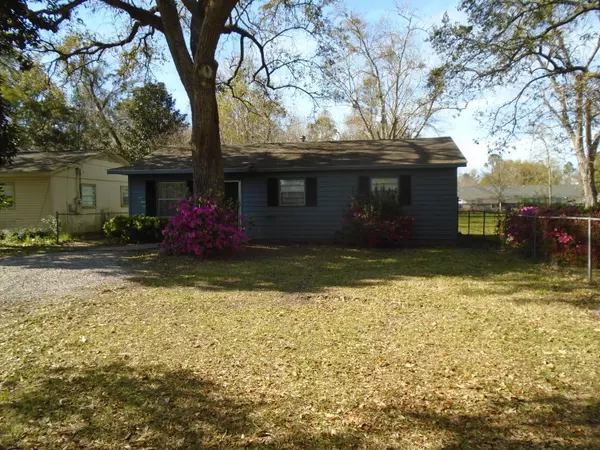 224 W Old Pass Road, Long Beach, MS 39560