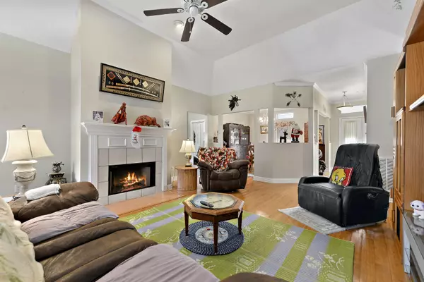 Ocean Springs, MS 39564,8604 Clamshell Avenue