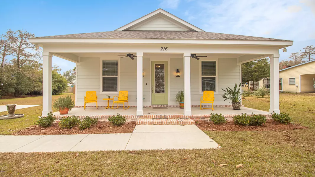 216 Trautman Avenue, Long Beach, MS 39560