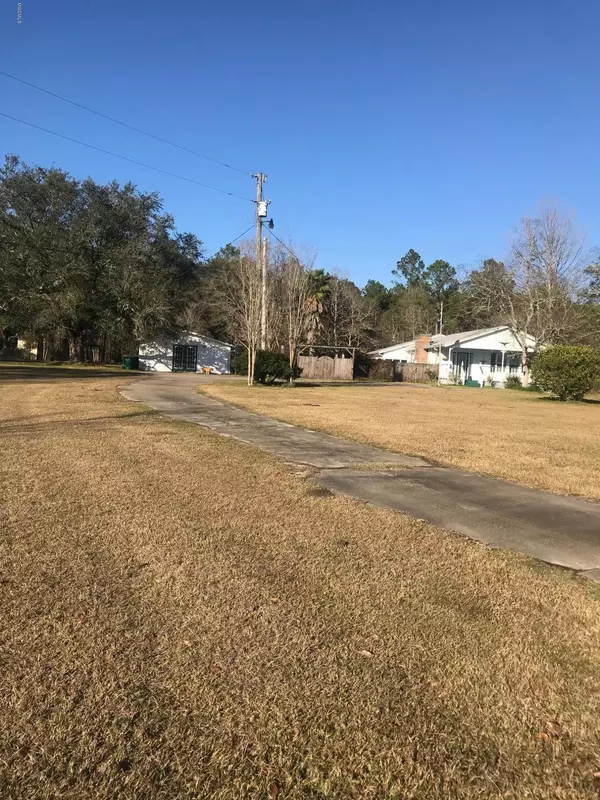 Vancleave, MS 39565,13028 Perigal Road