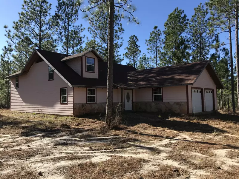 61 Wellstown Road, Lumberton, MS 39455
